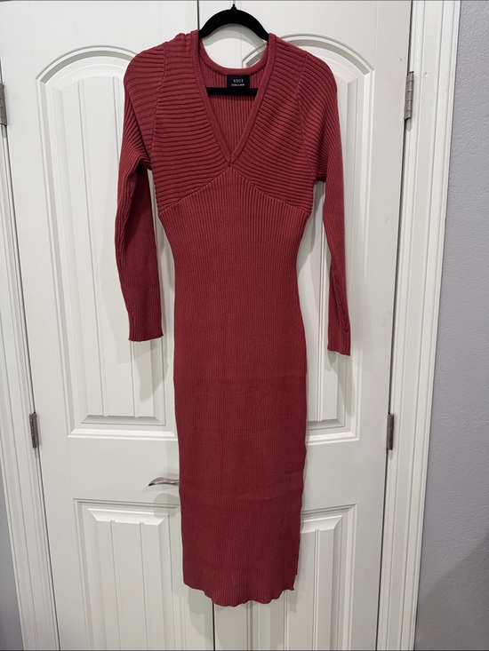Vici Dresses & Skirts - Vici Rust Ribbed Long Sleeve Midi sweater dress, new without tags